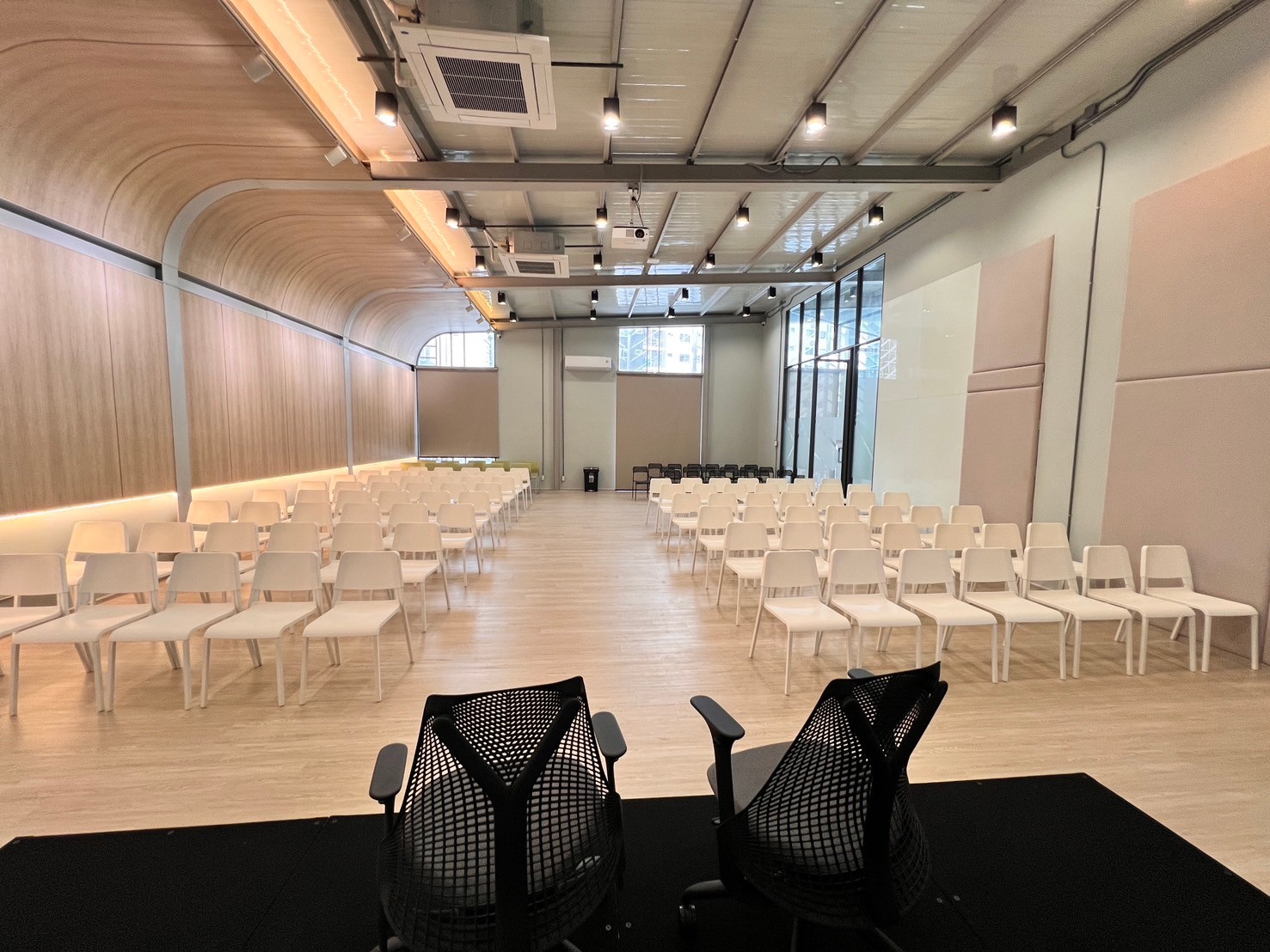 LINE_ALBUM_212024_240819_8