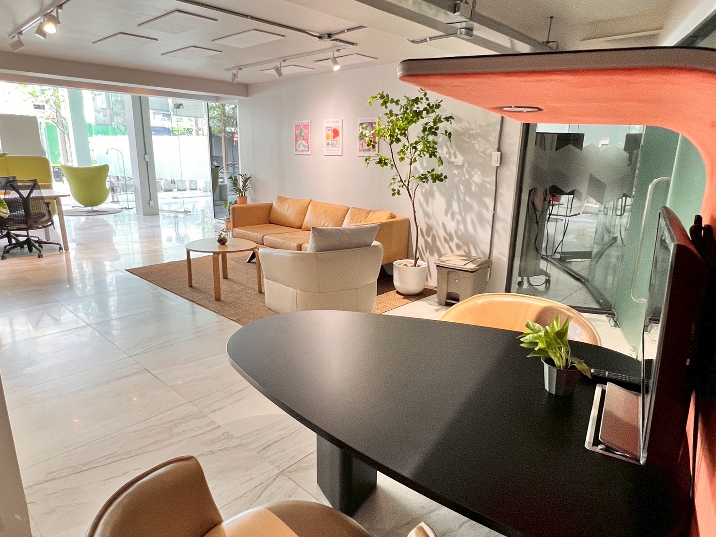 LINE_ALBUM_Co working_250904_63